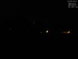 22 : 08