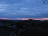 04 : 44