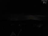 22 : 56