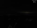 02 : 28
