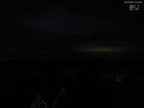 03 : 16