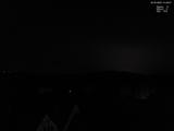 01 : 48