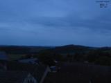 04 : 44