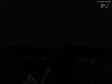 03 : 00