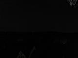 23 : 00