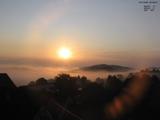 05 : 48