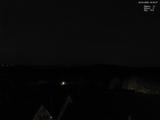 03 : 30