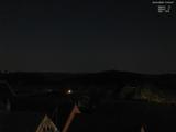 01 : 00