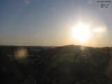 06 : 30
