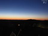 04 : 30