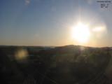 06 : 30