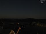 03 : 30