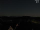 22 : 10