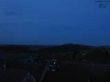 21 : 00