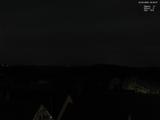 03 : 00