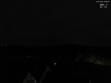 02 : 00
