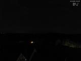 03 : 04