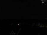 02 : 04