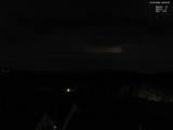 03 : 24