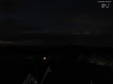 03 : 52