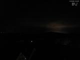 01 : 00