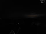 01 : 04