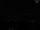 02 : 00
