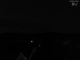 23 : 08