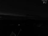 03 : 00