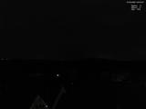 23 : 00