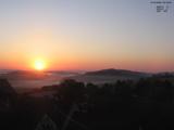 05 : 12