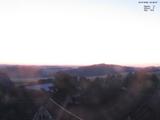 04 : 48
