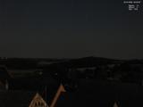 03 : 30
