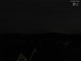 02 : 00