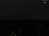 02 : 00