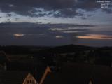 04 : 30