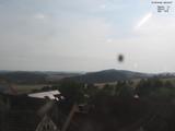 08 : 30