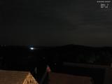 23 : 00