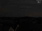 02 : 00