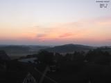 05 : 30