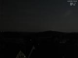 01 : 04
