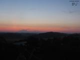 05 : 00