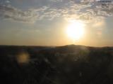 06 : 32