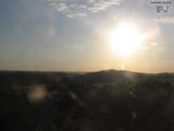 06 : 44