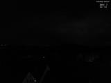 03 : 00