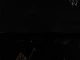 04 : 44