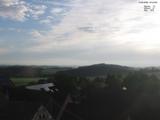 07 : 44