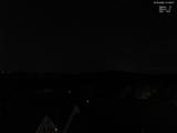 21 : 08