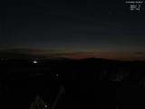 05 : 28
