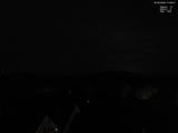 21 : 08